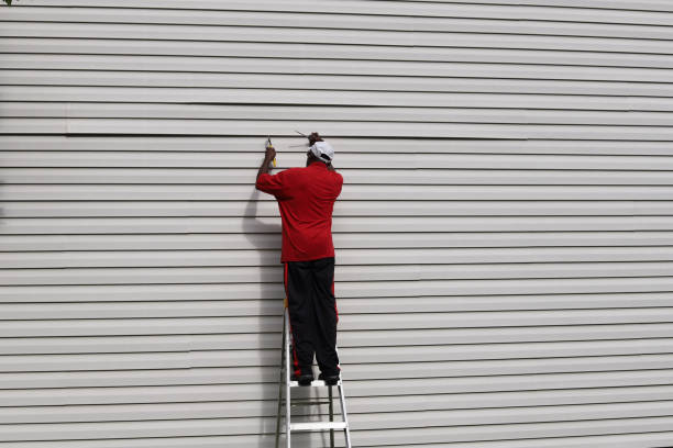 Best Siding Removal and Disposal  in Selma, TX